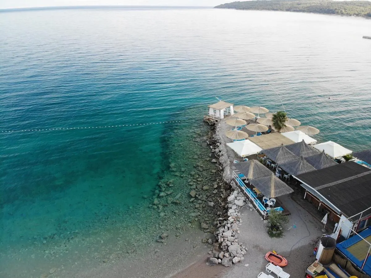 Apartments With A Parking Space Njivice, Krk - 21695  Njivice